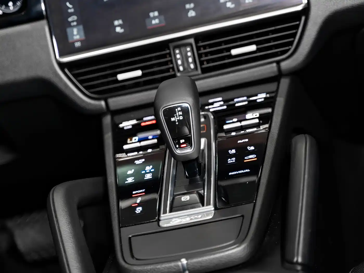 Porsche Cayenne 2019 Cayenne 3.0T фото 14