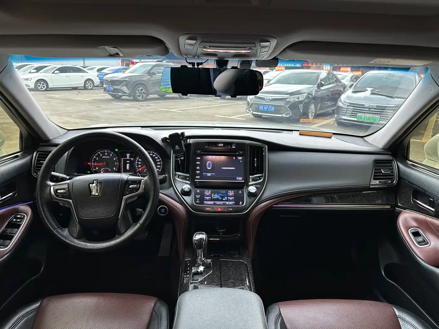 Toyota Crown 2018 2.0T Sport Edition фото 5