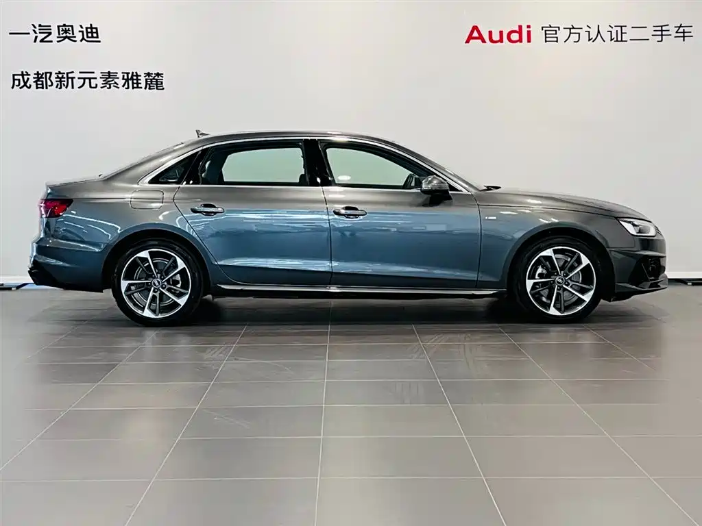 Audi A4L 2023 40 TFSI Fashion Dynamic фото 3