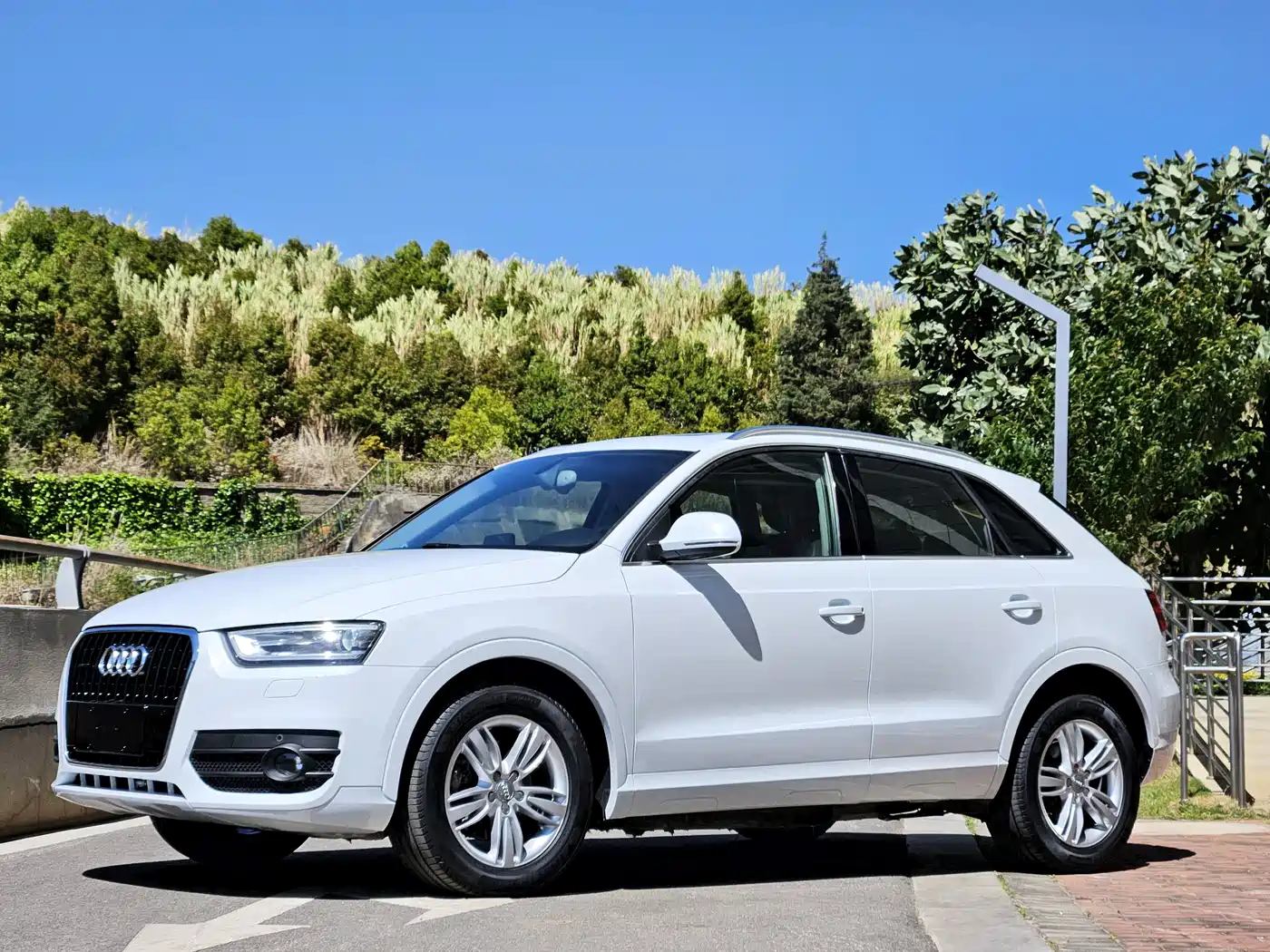 Audi Q3 2015 35 TFSI quattro Technology