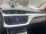 Фото 2 - Geely Vision