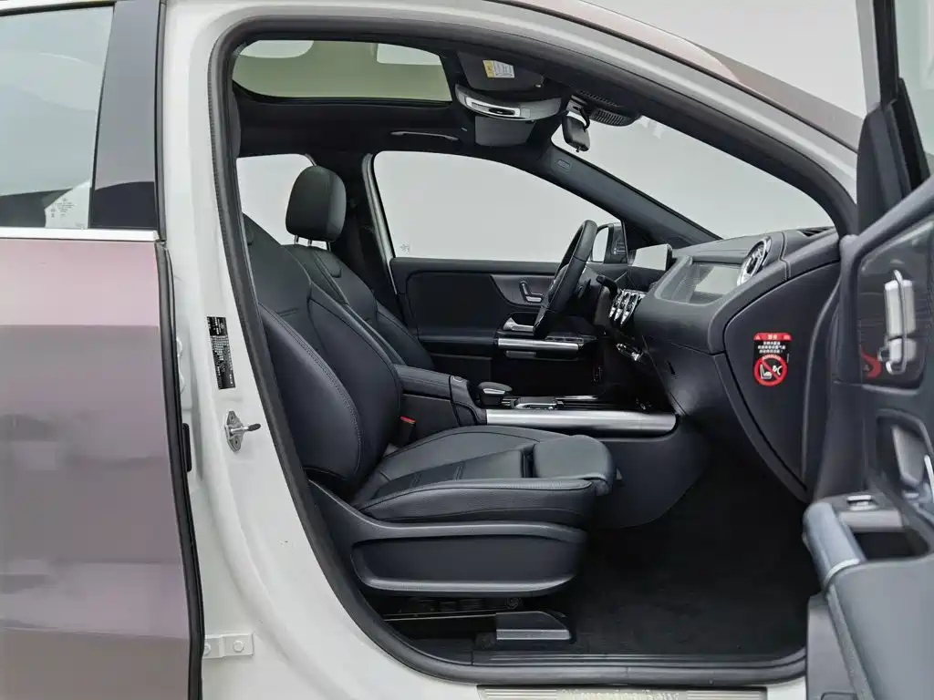 Mercedes-Benz EQA 2023 2023 EQA 260