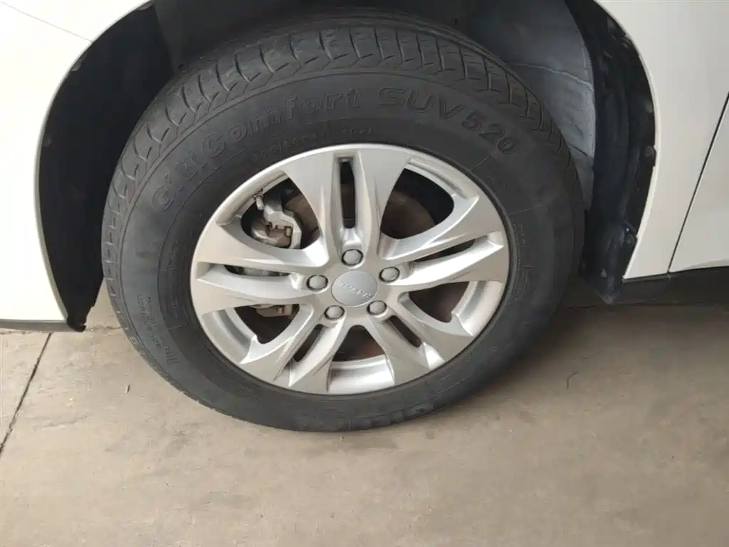 Фото 23 - Haval M6