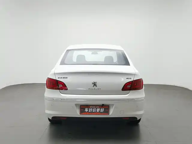Peugeot 408 2013 2.0L Automatic Comfort Edition — фото 4