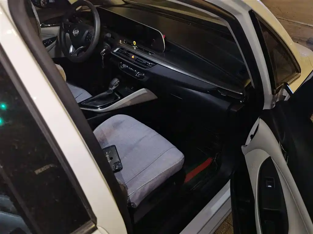 Buick GL6 2021 323T Mild Hybrid Connected Elite фото 19