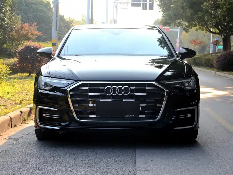 Audi A6L 2024 40 TFSI Luxury Dynamic фото 2