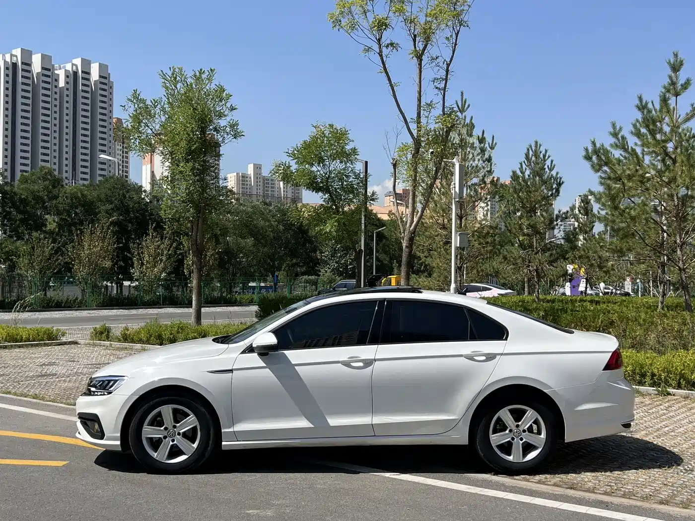 Volkswagen Lamando, миниатюра 7
