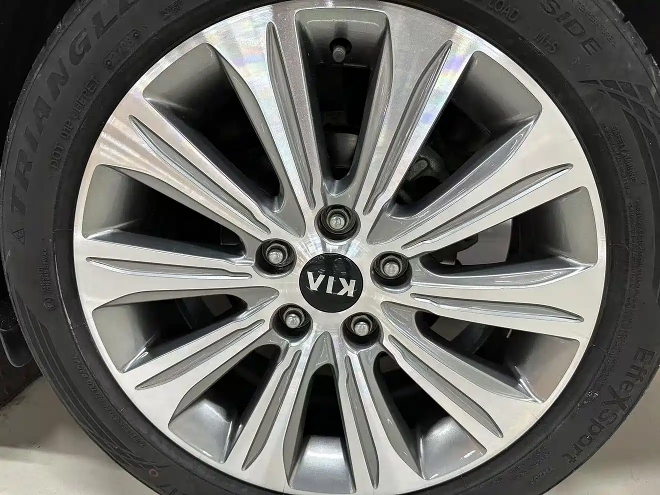 Kia K4 2017 2017 1.8L Automatic DLX Special