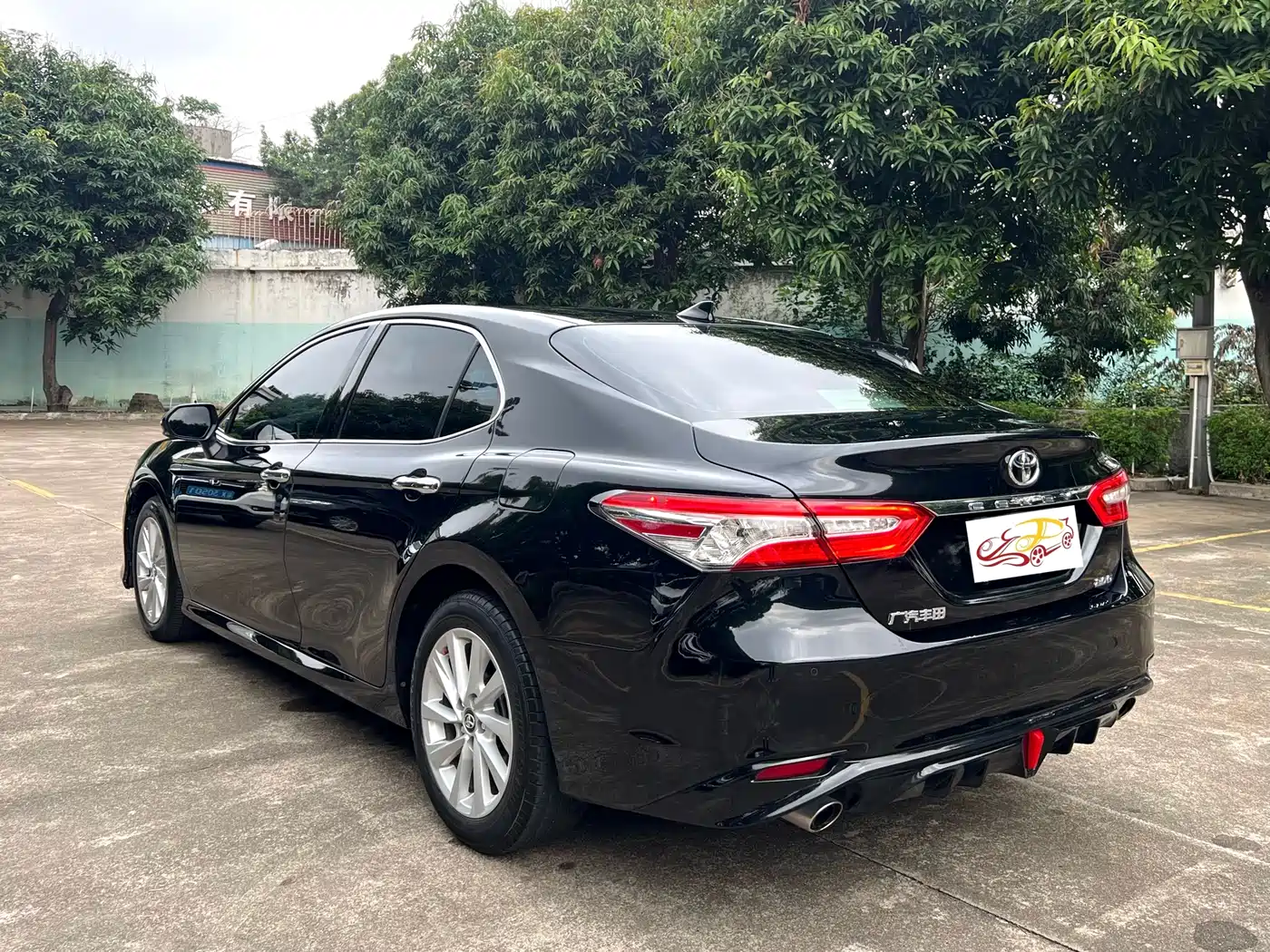 Toyota Avalon 2023 Hybrid 2.5L Luxury Edition фото 9