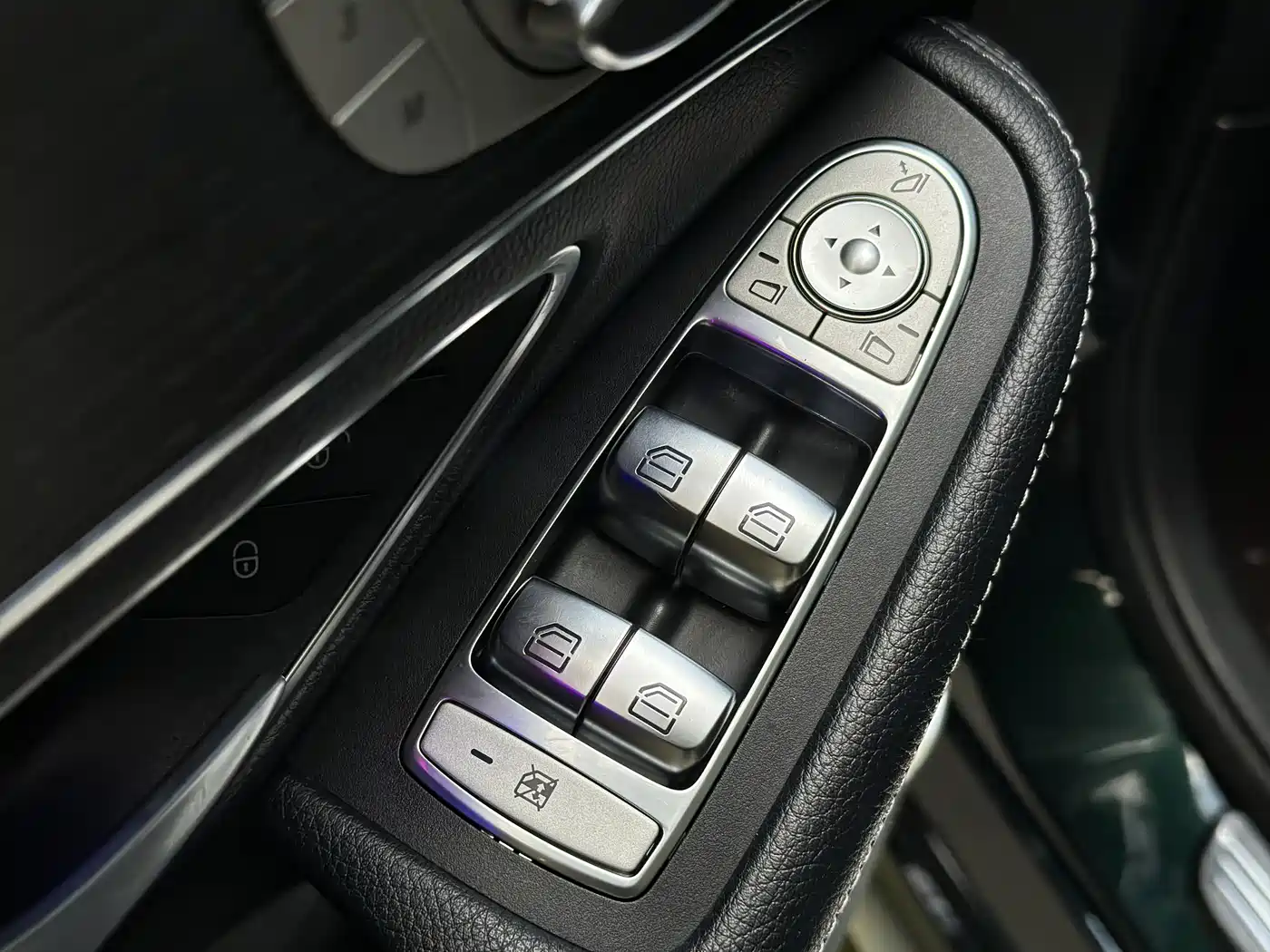 Mercedes-Benz C-Class 2021 C 260 L Sport Edition фото 10