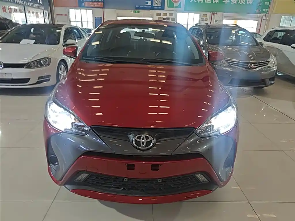 Toyota YARiS L Zhi Xuan 2016 Facelift 1.5E CVT Charming Edition фото 3
