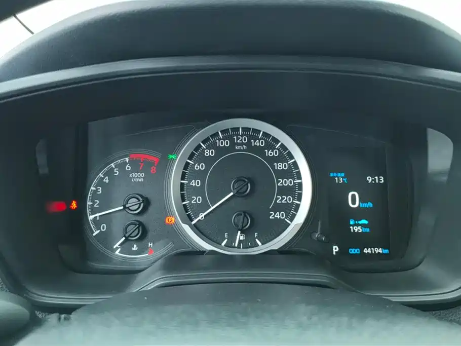 Toyota Corolla 2021 1.2T S-CVT Pioneer PLUS Edition фото 14