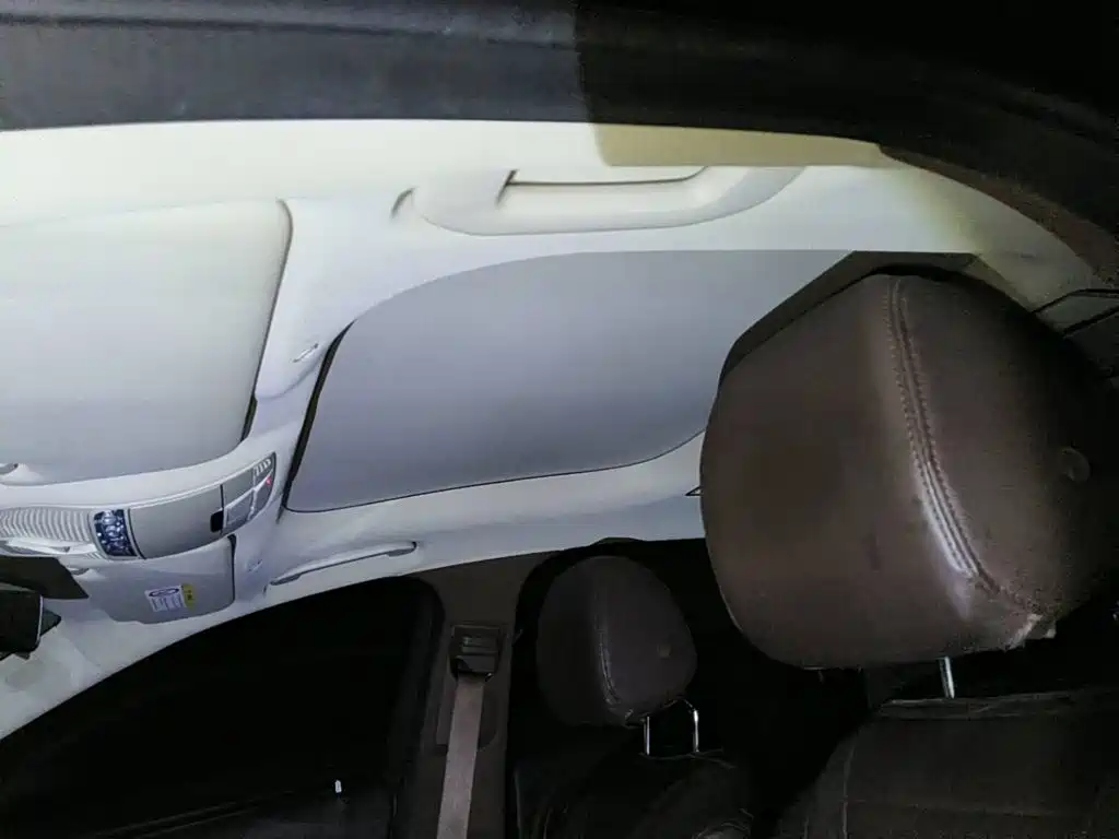 Mercedes-Benz E-Class, миниатюра 14