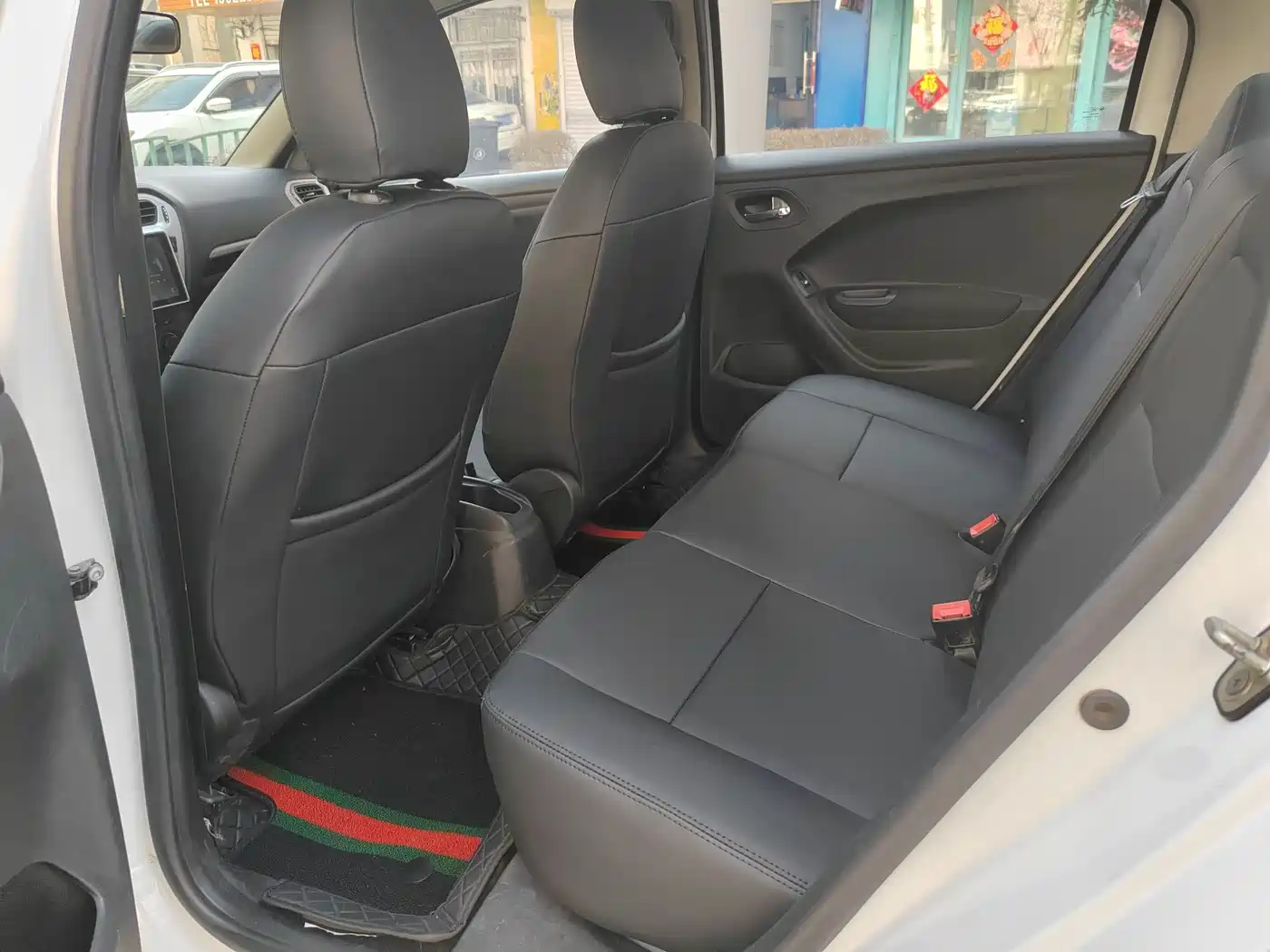 Peugeot 301 2014 1.6L Manual Comfort Edition фото 9