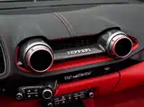 Фото 22 - Ferrari 812
