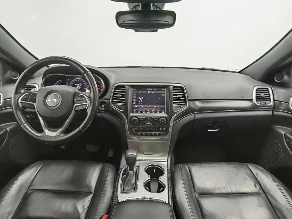 Фото 5 - Jeep Grand Cherokee (Import)
