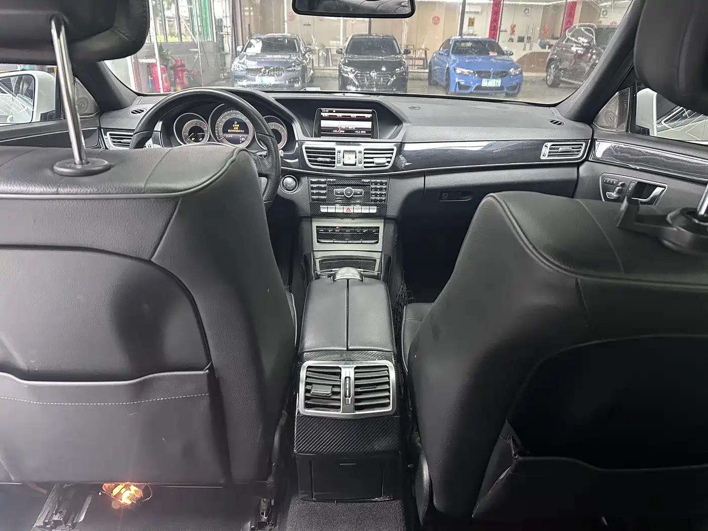 Mercedes-Benz E-Class 2015 E 260 L Sport фото 12