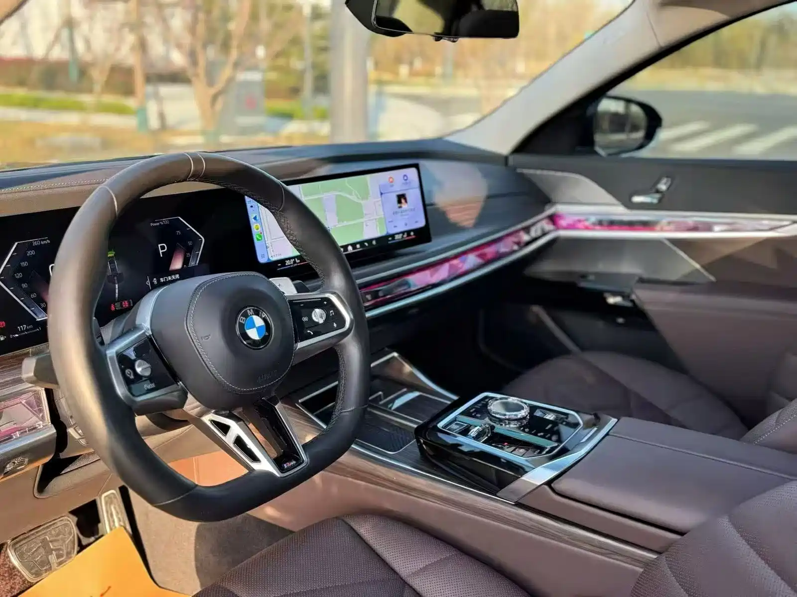 Фото 4 - BMW 7 Series