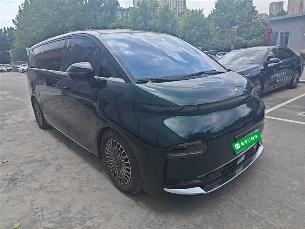 Geely Galaxy Yizhen L380 2025 Model 805km Flagship Edition AWD фото 4