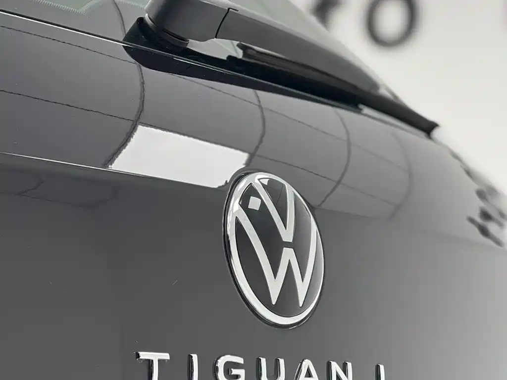 Volkswagen Tiguan L 2023 280TSI 2WD Trend Limited Edition фото 13