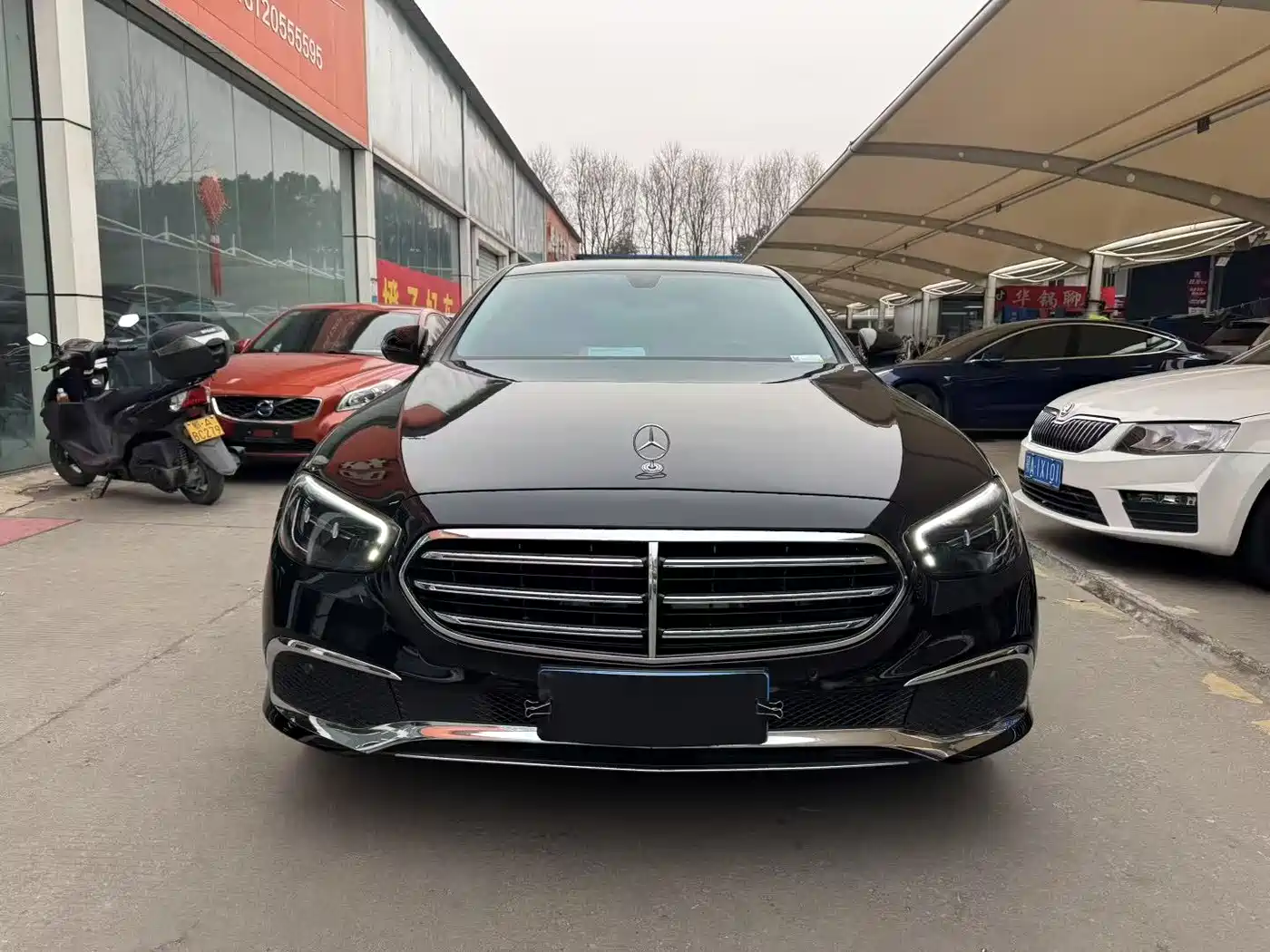 MERCEDES-BENZ E CLASS