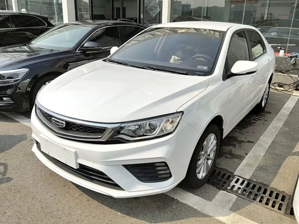 Фото 2 - Geely Vision