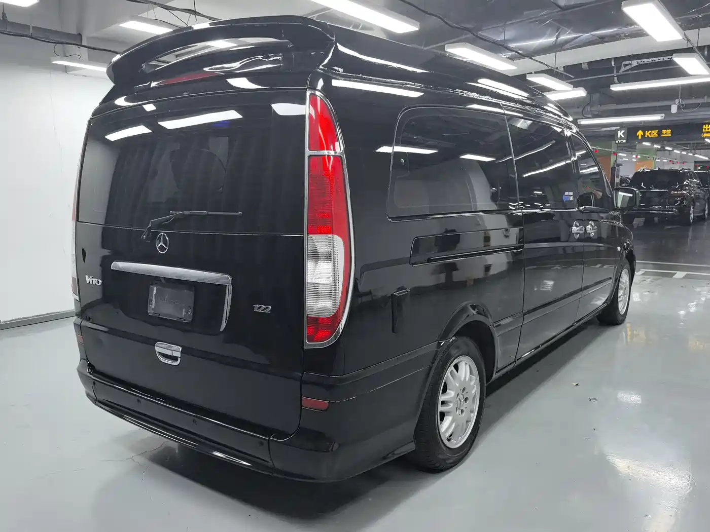 Mercedes-Benz Vito 2015 3.0L Elite фото 16