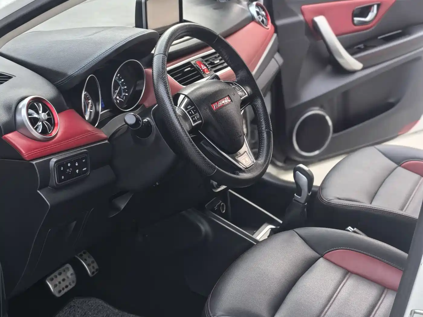 Haval H1 2015 1.5L AMT Luxury фото 11