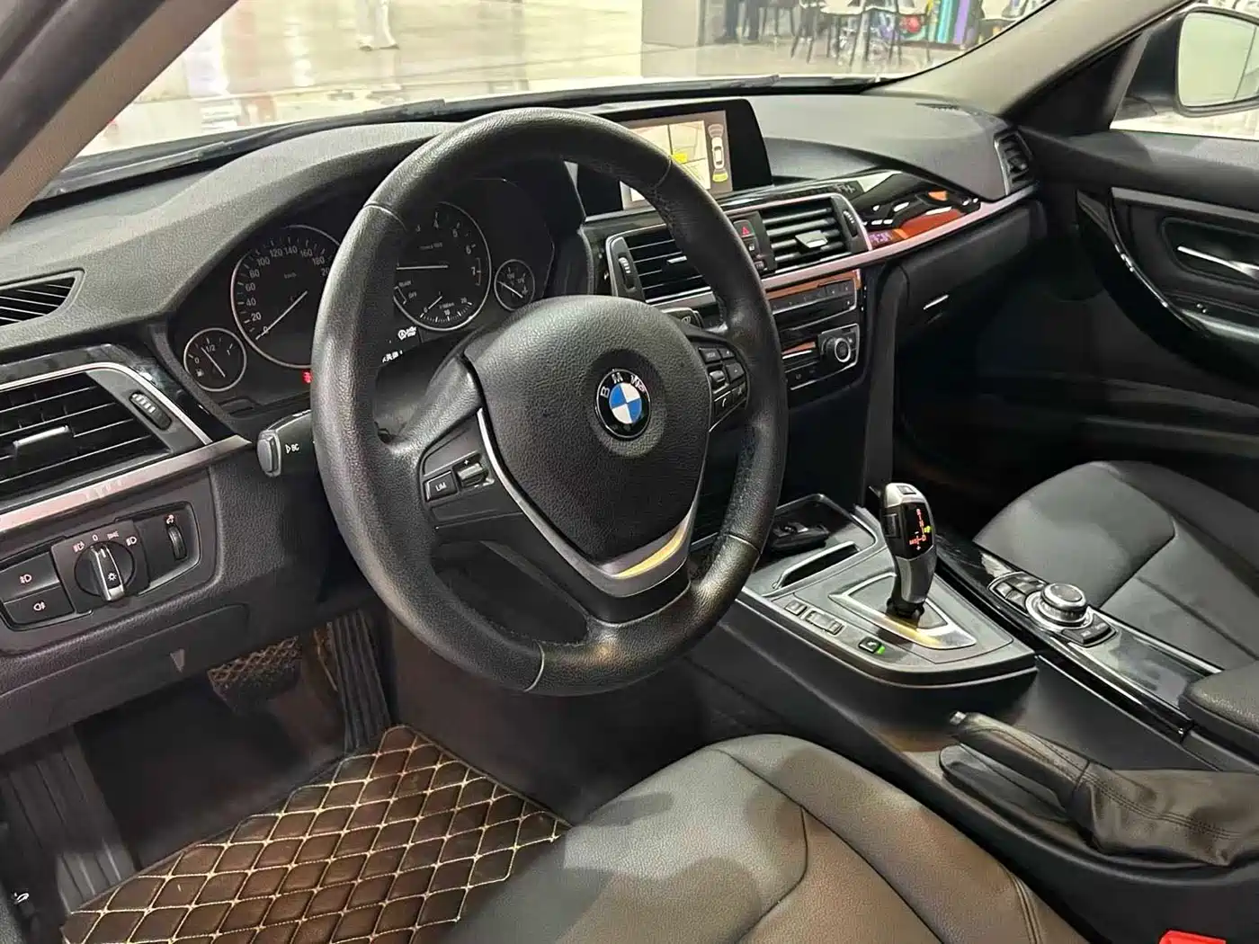 BMW 3 Series 2016 320Li Fashion Model фото 7