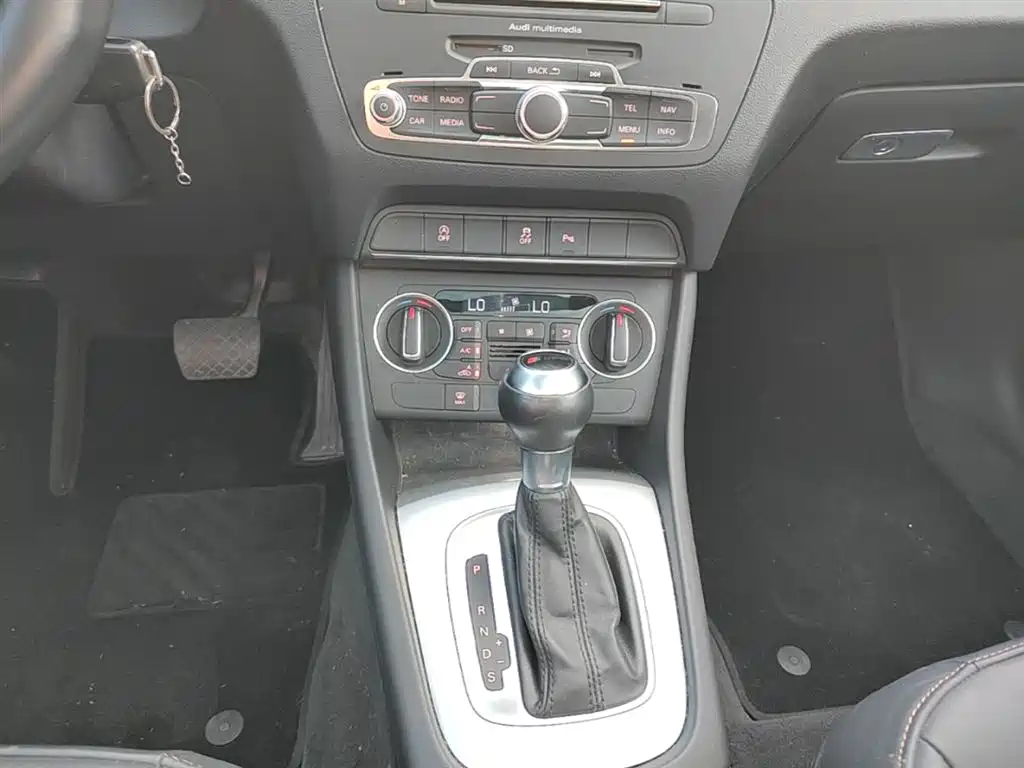 Audi Q3 2017 35 TFSI Fashion фото 14