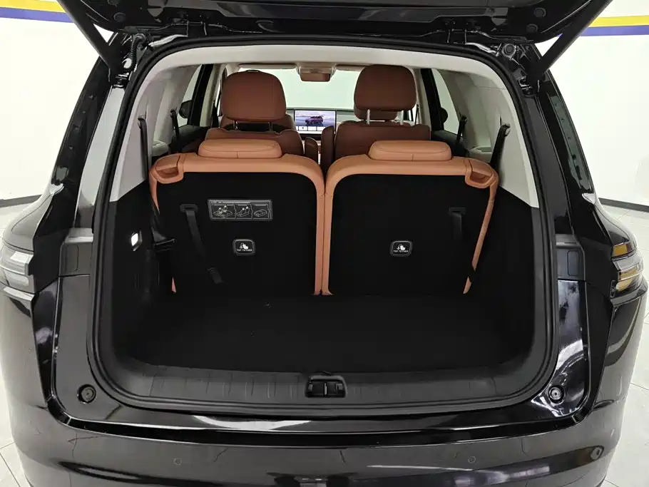 Leapmotor C16 2025 2026 Model Year EREV 280 LiDAR Premium Edition 6-Seater