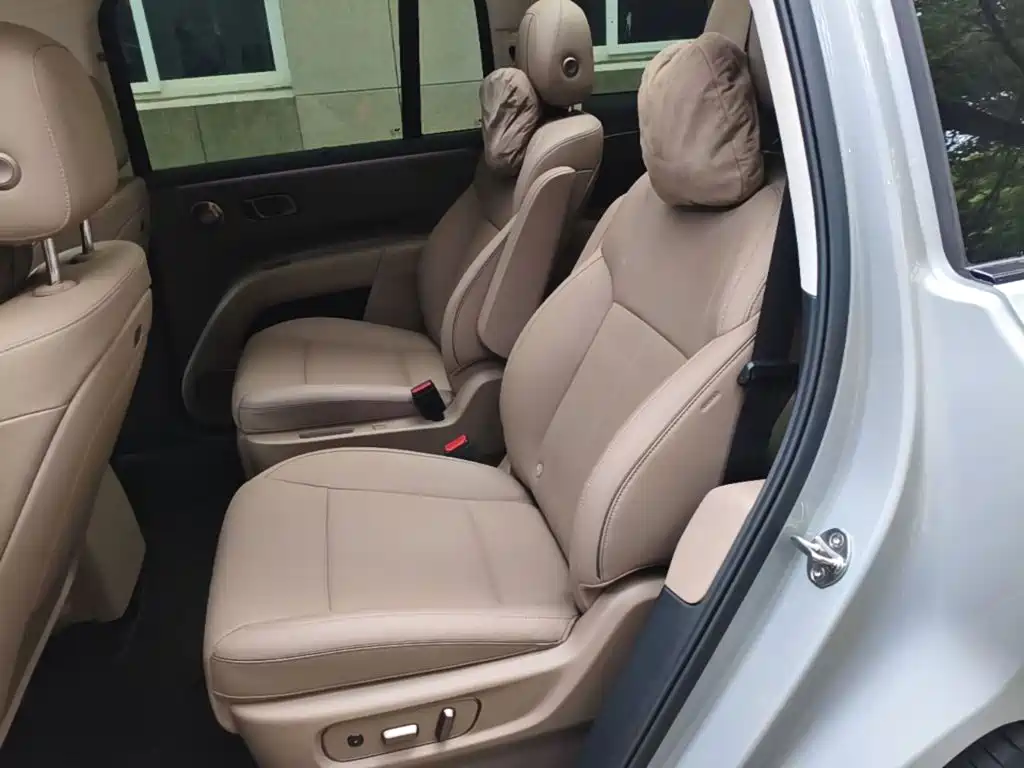 Li Auto Li i8 2025 2025 Standard Edition