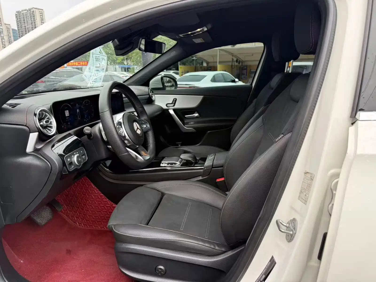 Фото 4 - Mercedes-Benz A-Class