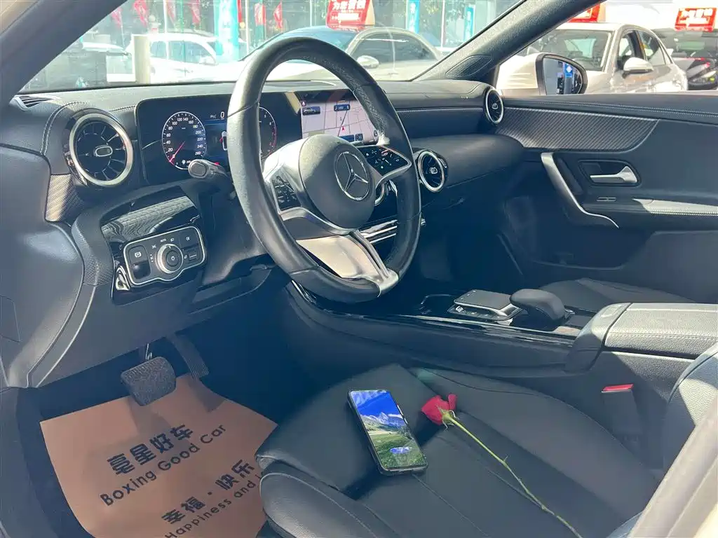 MERCEDES-BENZ A CLASS