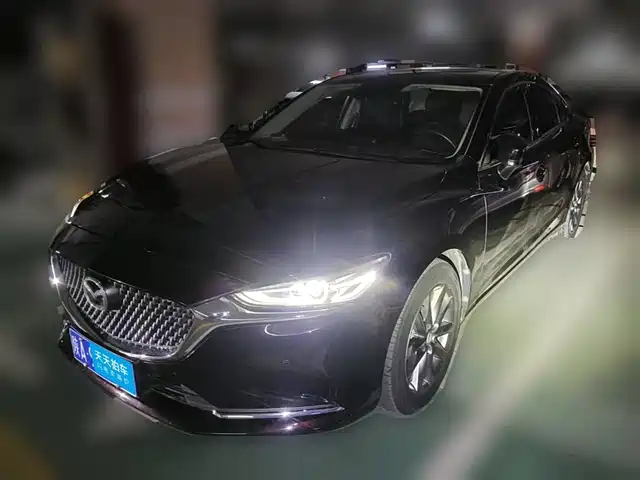 Mazda Atenza 2020 2.0L Skyactiv Luxury — фото 1