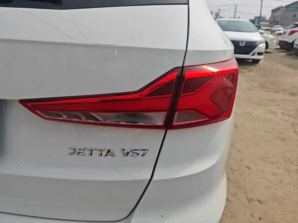 Фото 24 - Jetta VS7