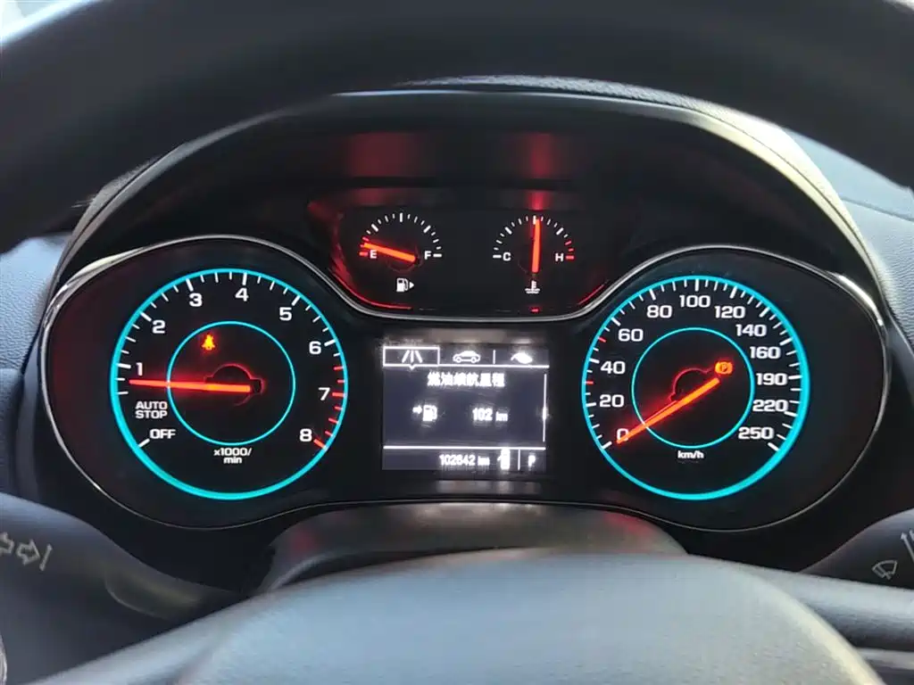 Chevrolet Cruze 2016 1.5L Automatic Luxury Edition фото 12