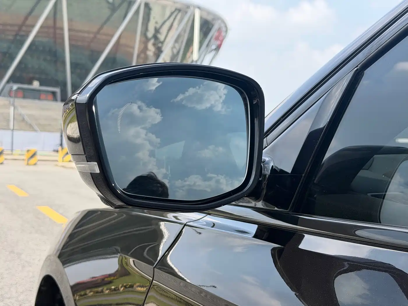 Фото 7 - Geely Preface