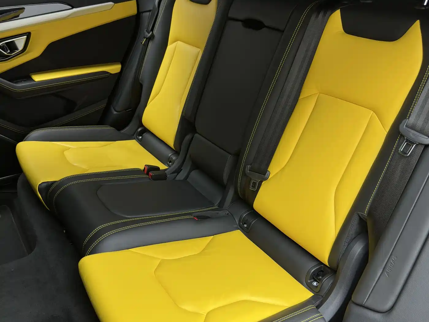 Lamborghini Urus 2021 4.0T V8 фото 25