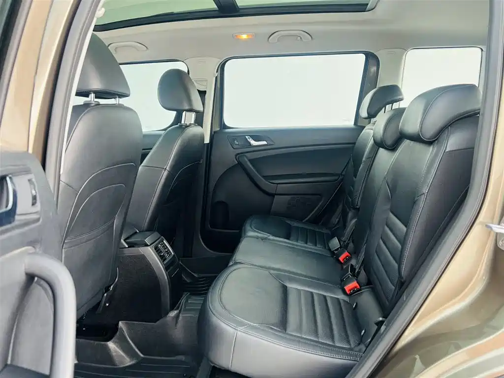 Škoda Yeti 2014 1.4TSI DSG Wild фото 17