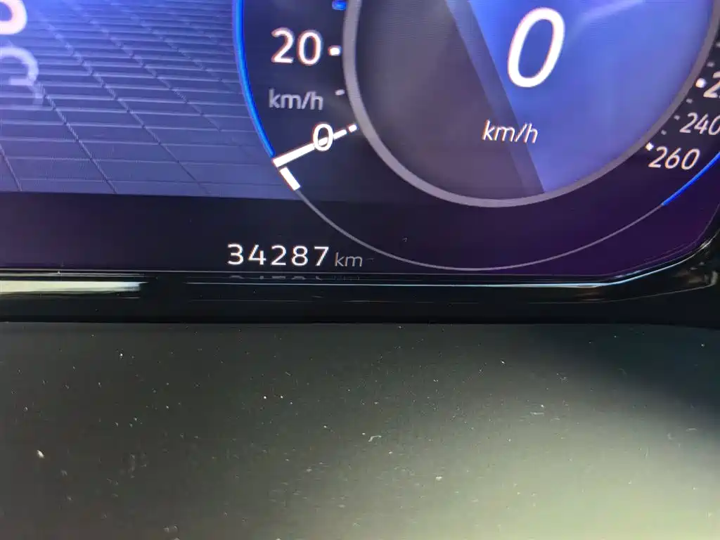 Volkswagen Teramont 2024 380TSI 4WD Dragon Glory Edition фото 6