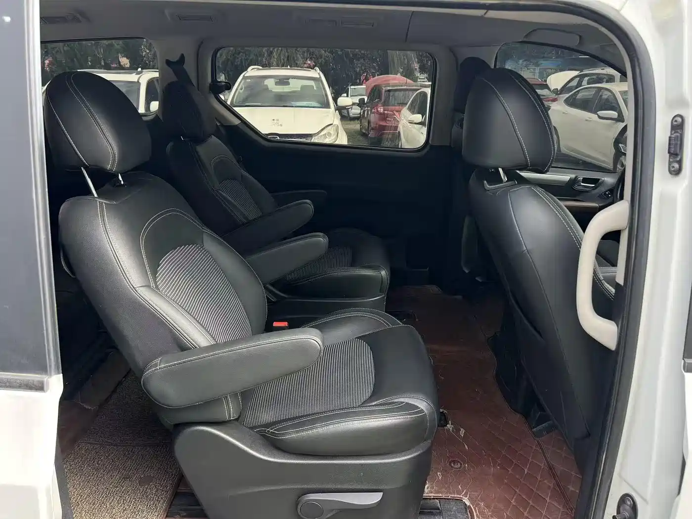 SAIC MAXUS CHASE G10