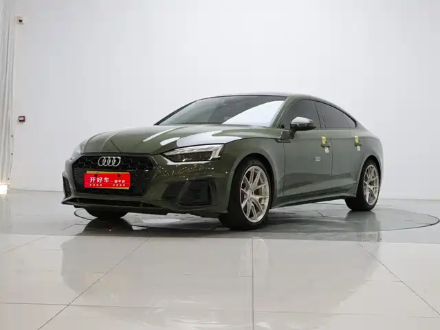 Audi A5 Sportback 40 TFSI, Стиль Драйв
