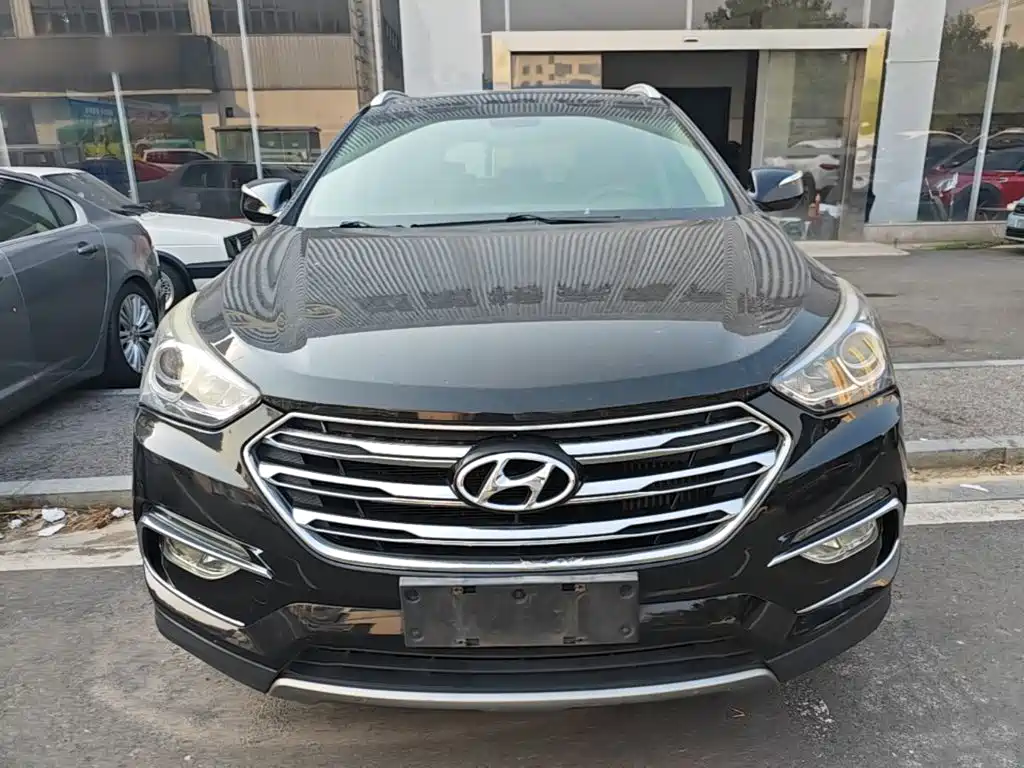 صورة 3 - Hyundai Santa Fe