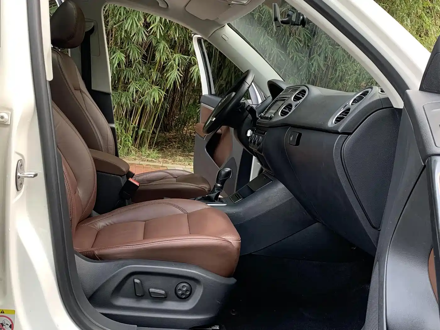 Фото 13 - Volkswagen Tiguan