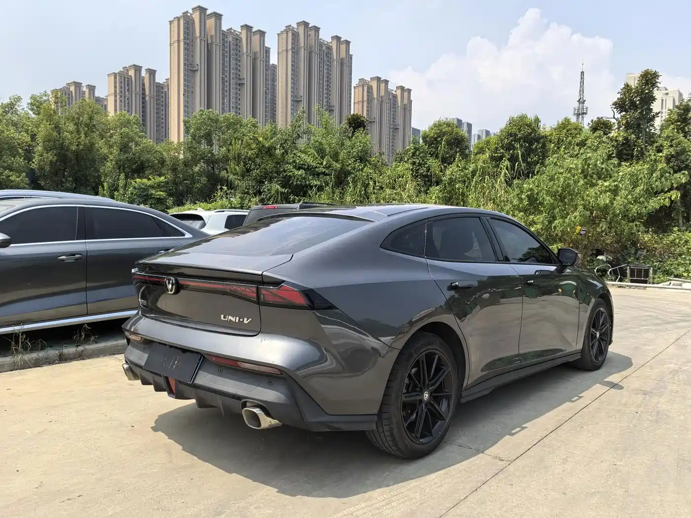 Changan UNI-V 2022 2022 1.5T Premium Model