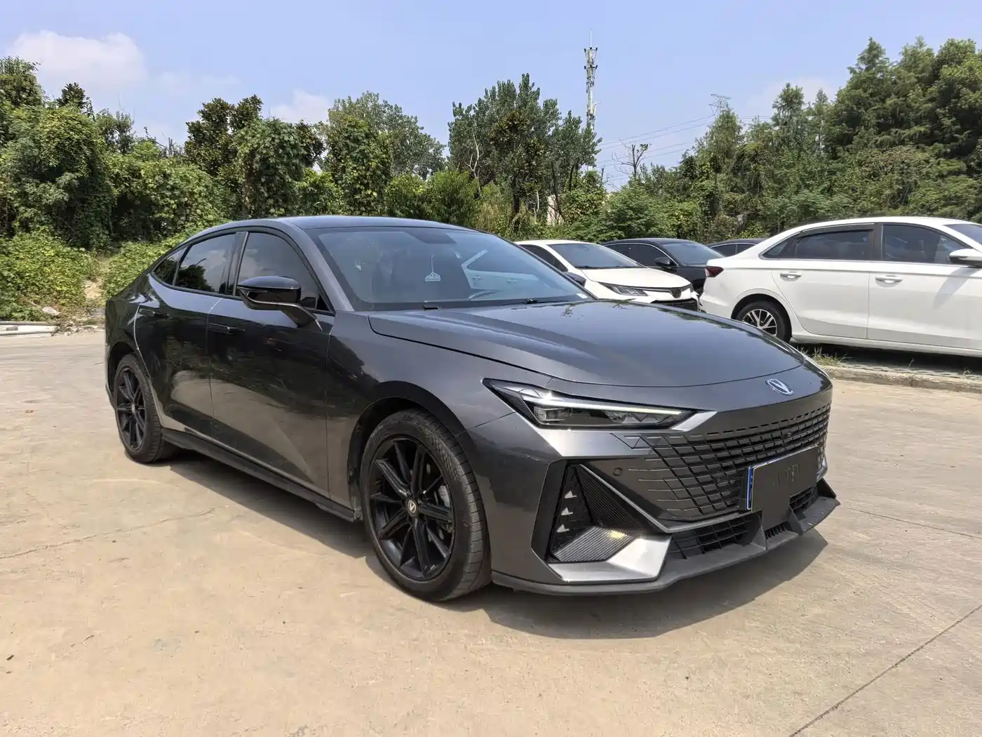 Changan UNI-V 2022 2022 1.5T Premium Model