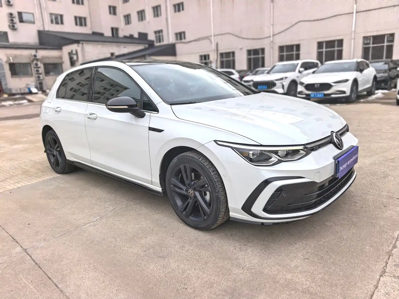 Volkswagen Golf 2023 280TSI DSG R-Line Lite фото 3