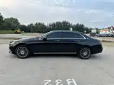 Фото 7 - Mercedes-Benz E-Class