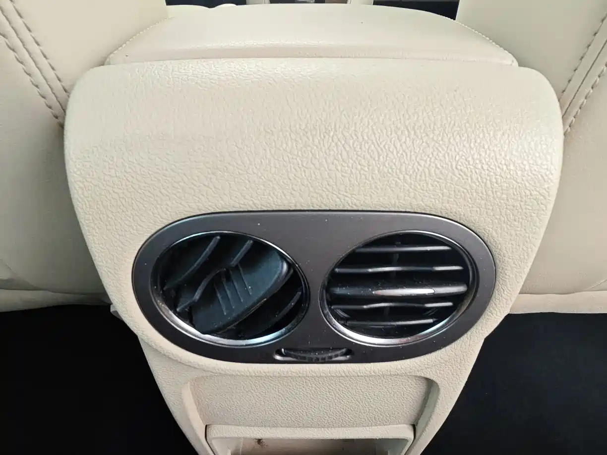 Volkswagen Tiguan 2012 1.8TSI Automatic 4WD Trend Edition фото 12